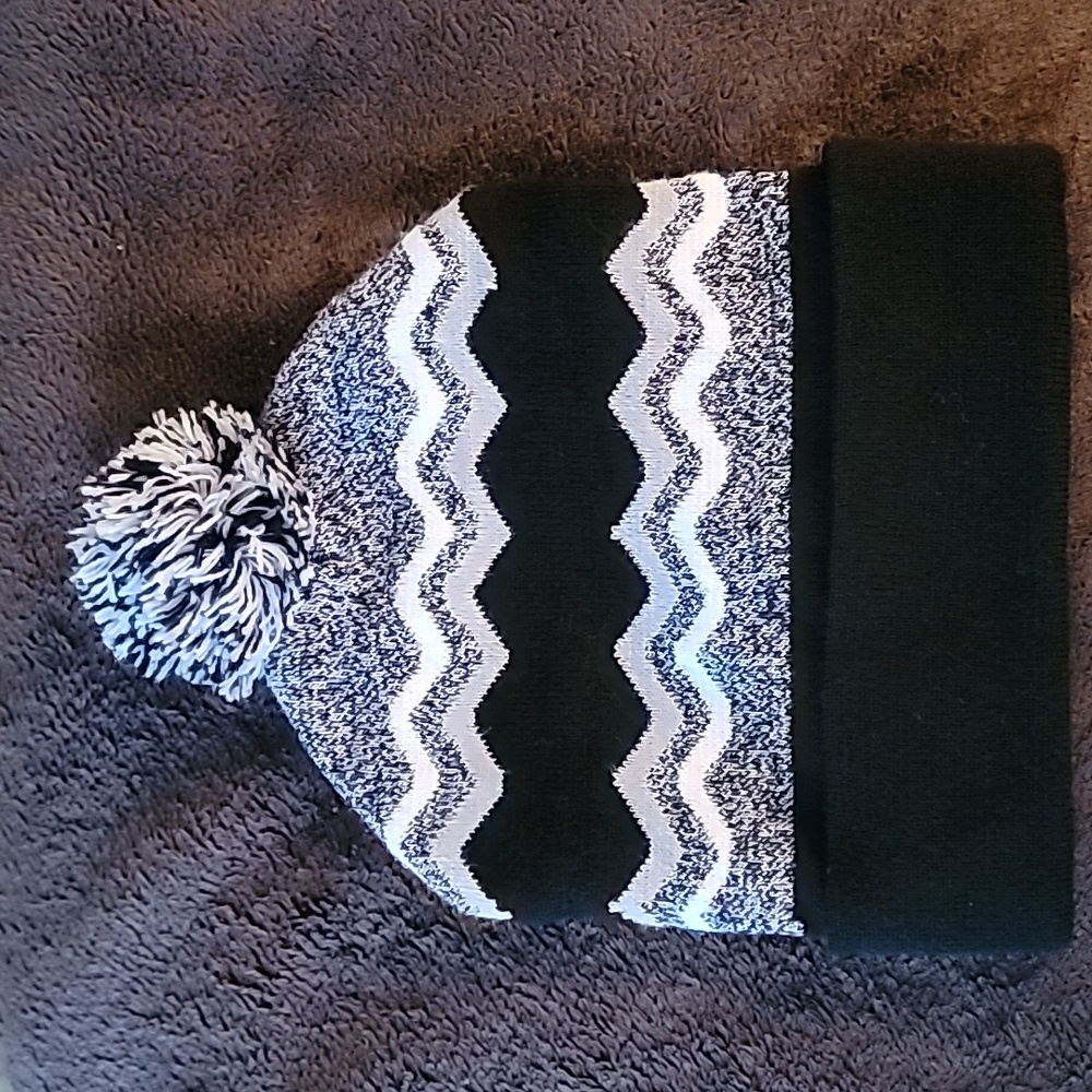 Winter Knit Hat Strike Master Ice Auger New without tags - Picture 2 of 2